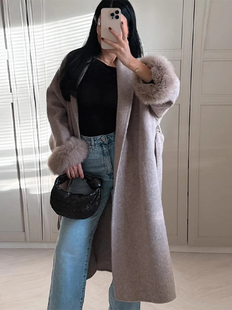 Elegant Lace-Up Wool Coat – 2025 Street Style