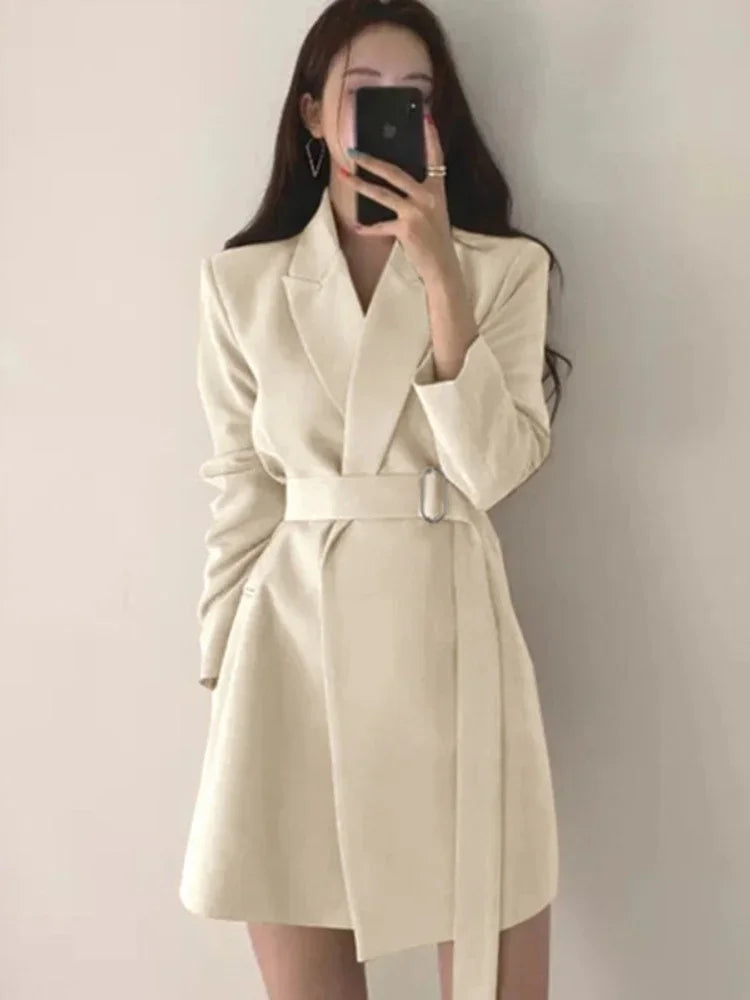 Elegant White Blazer – High-End Women's Jacket